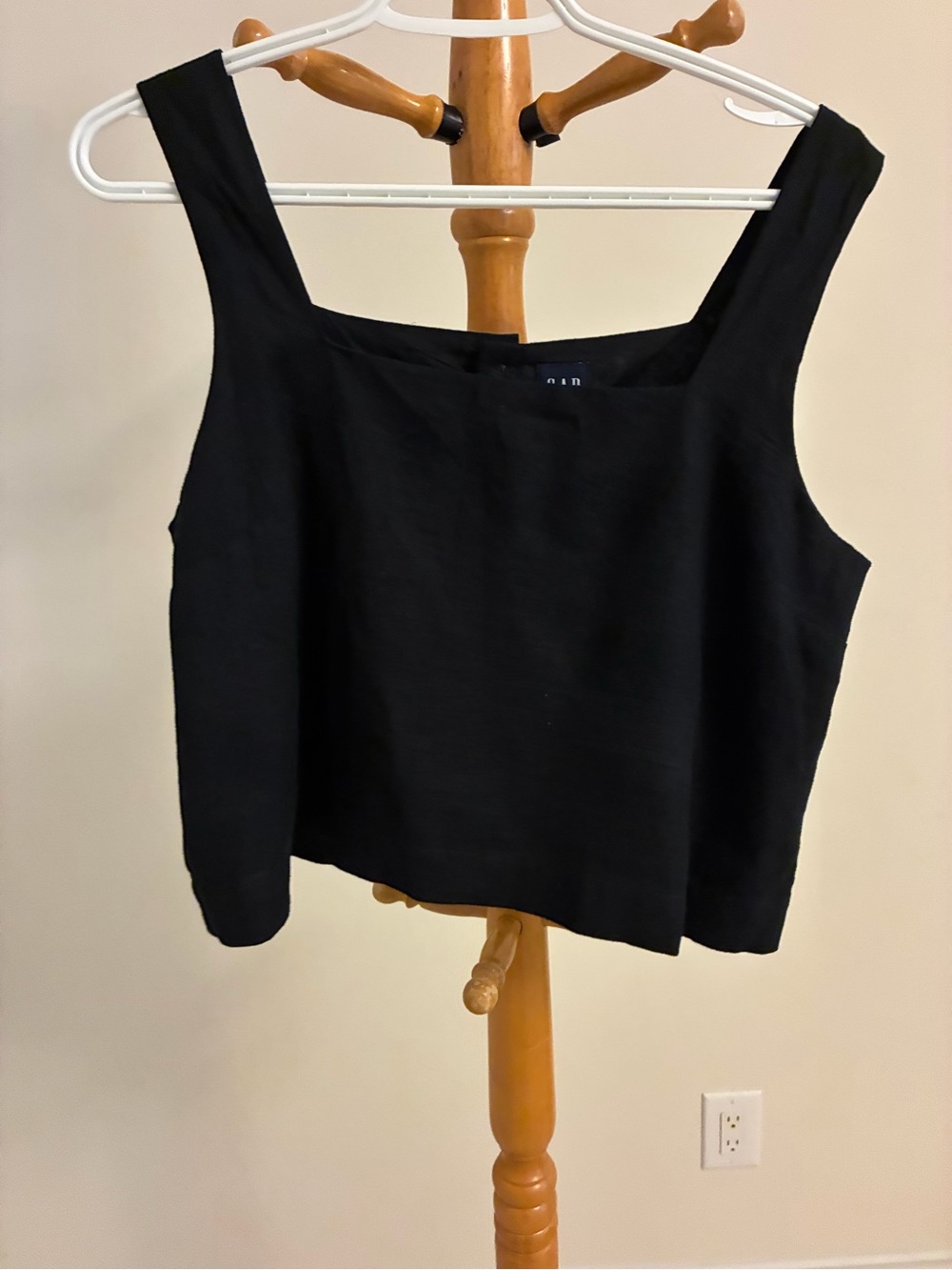 GAP Black Square Neck Crop Linen blend Tank
